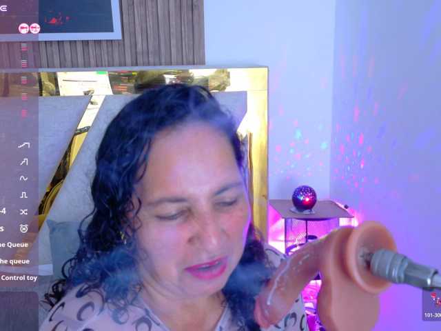 Luna-Naughty1