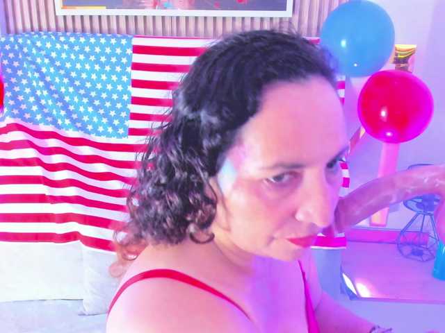 Luna-Naughty1