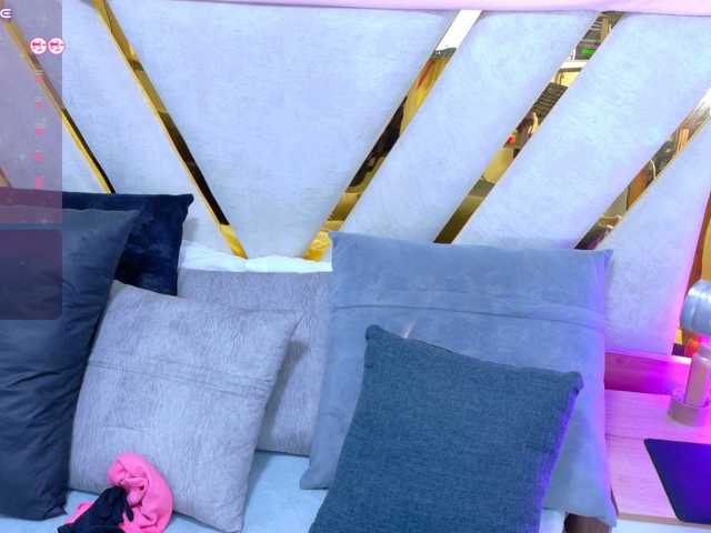 Luna-Naughty1 live cam on BongaCams