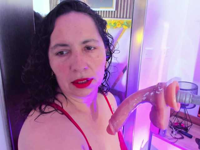 Luna-Naughty1