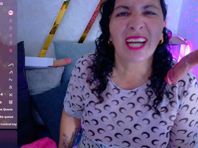Luna-Naughty1 live cam on BongaCams