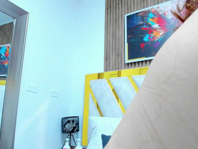 Luna-Naughty1 live webcam show
