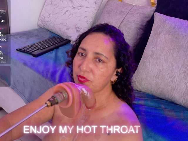 Luna-Naughty1