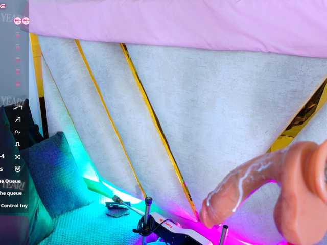 le modèle Luna-Naughty1 est en webcam porno dans un show sur le site bongacams, il possède les tags suivants: Latino/Hispanic,Brunette,Trimmed