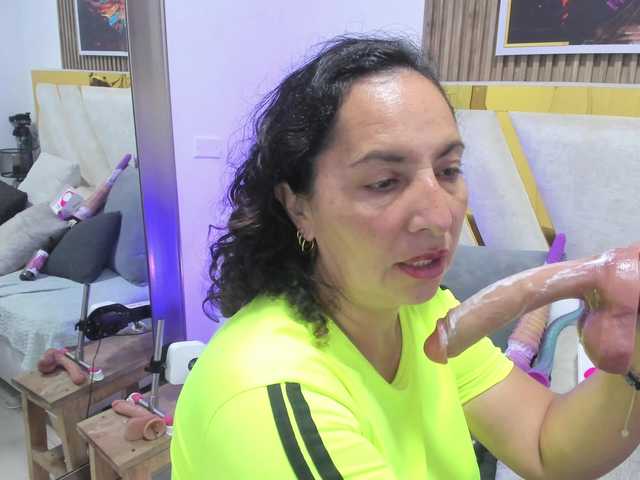 Luna-Naughty1 live cam on BongaCams