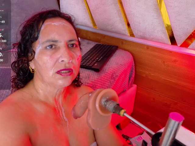Luna-Naughty1, en vivo ahora en BongaCams