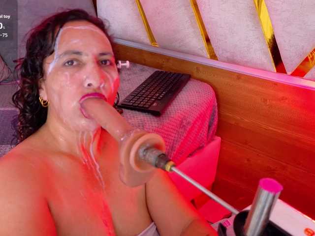 Luna-Naughty1, en vivo ahora en BongaCams