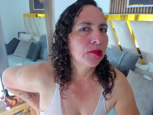 Luna-Naughty1