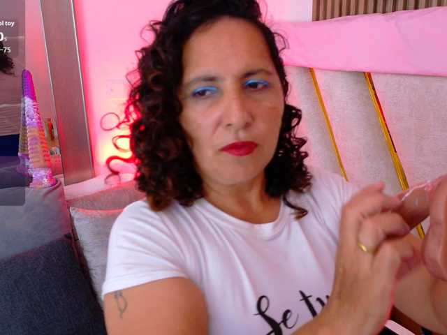 Luna-Naughty1
