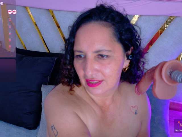 Luna-Naughty1