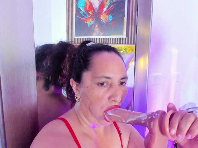 Luna-Naughty1