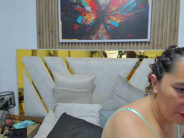 Luna-Naughty1