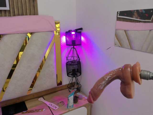 Luna-Naughty1 live cam on BongaCams