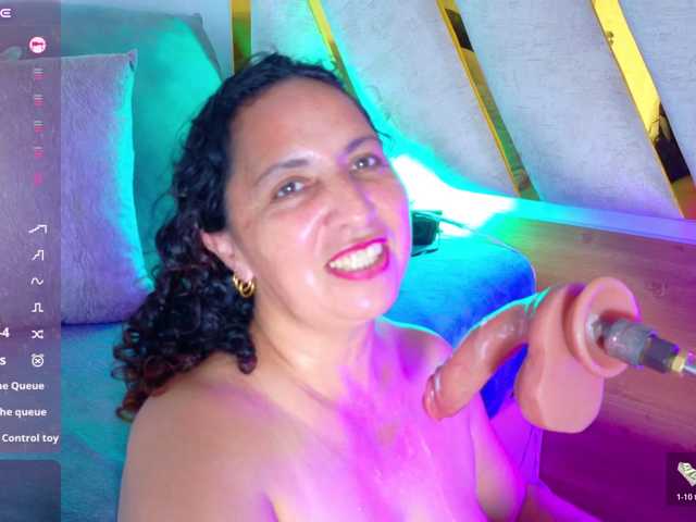 Luna-Naughty1 live cam on BongaCams