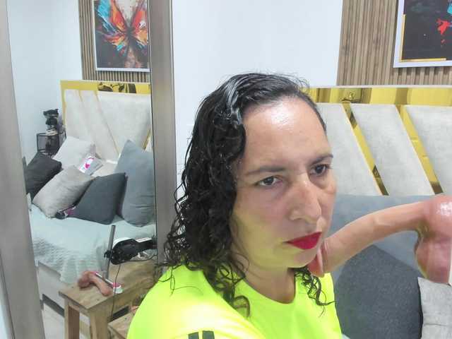 Luna-Naughty1 live cam on BongaCams