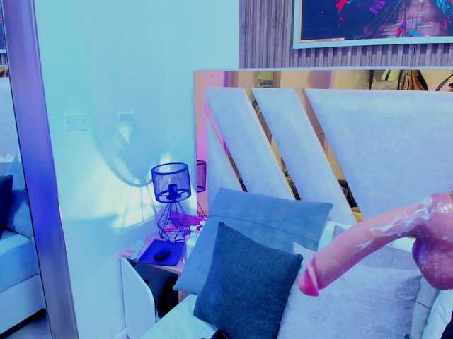 Luna-Naughty1