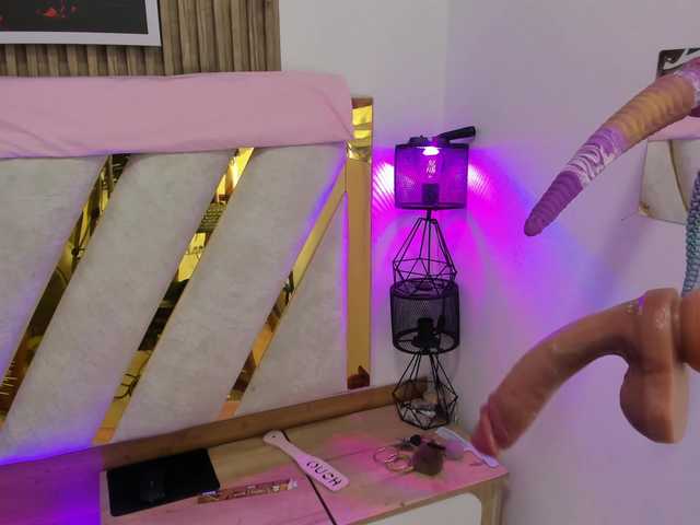 Luna-Naughty1