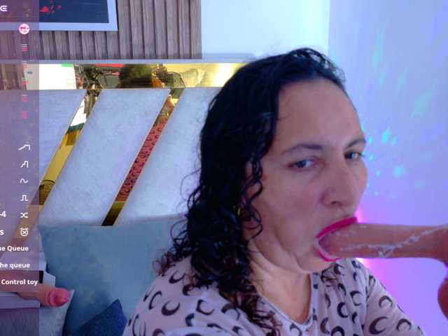 Luna-Naughty1