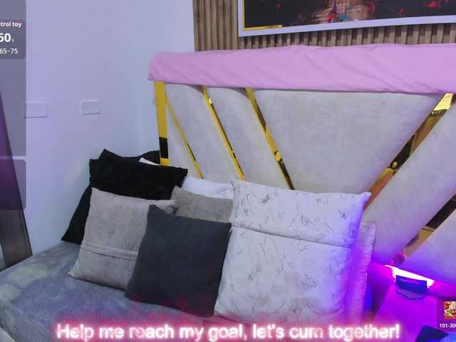 Luna-Naughty1 live cam on BongaCams