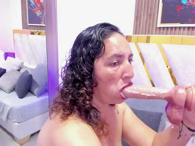 Luna-Naughty1
