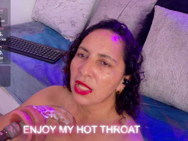 Luna-Naughty1