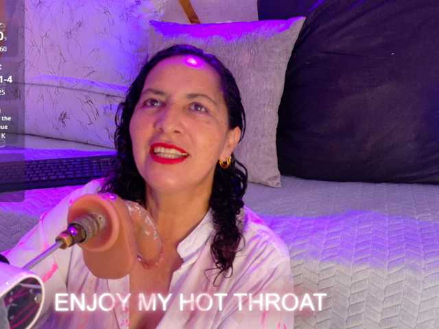 Luna-Naughty1