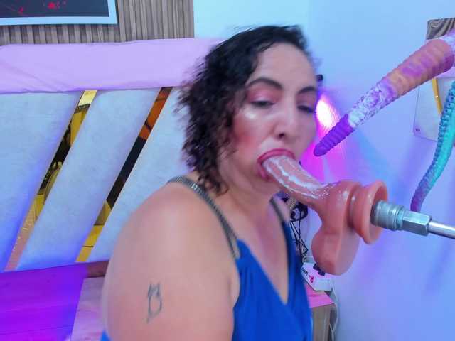 Luna-Naughty1