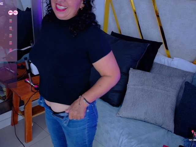 Luna-Naughty1