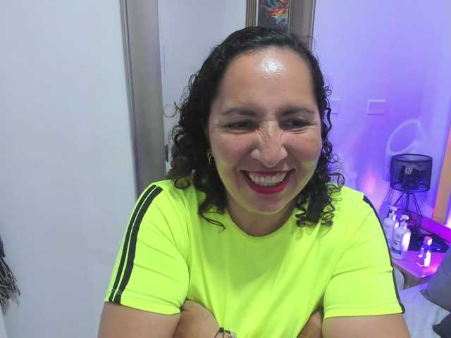 Luna-Naughty1 live cam on BongaCams