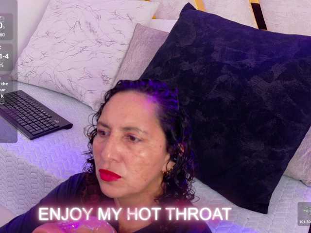 Luna-Naughty1