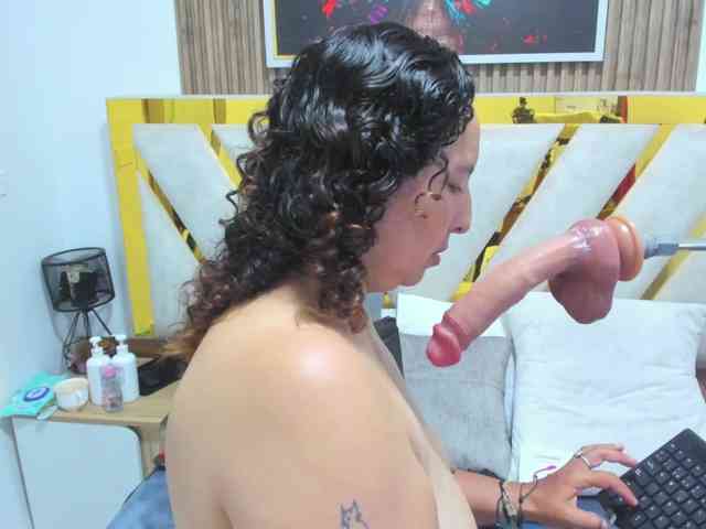 Modelo: Luna-Naughty1