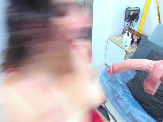 Luna-Naughty1 webcam