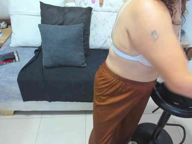 Luna-Naughty1 Live Webcam on BongaCams