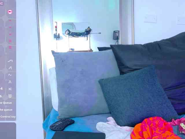 Luna-Naughty1