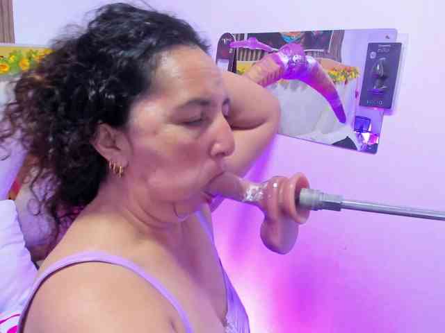 Modelo: Luna-Naughty1