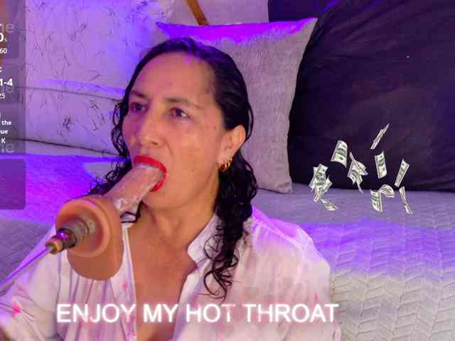 Luna-Naughty1