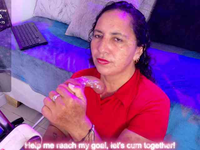 Luna-Naughty1 webcam