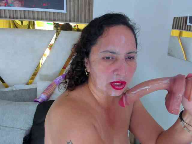 Luna-Naughty1 Live Webcam on BongaCams