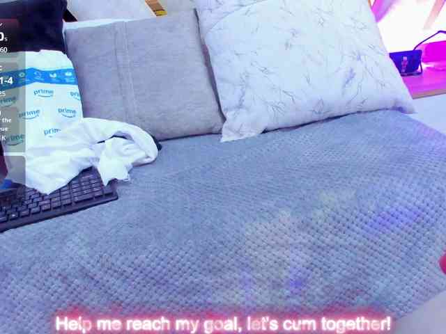 Luna-Naughty1 webcam