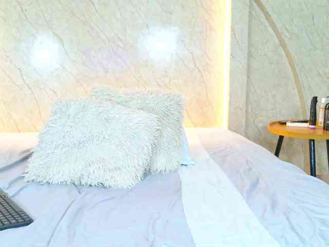 NathyFerrer webcam