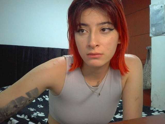 miafoster live cam on BongaCams
