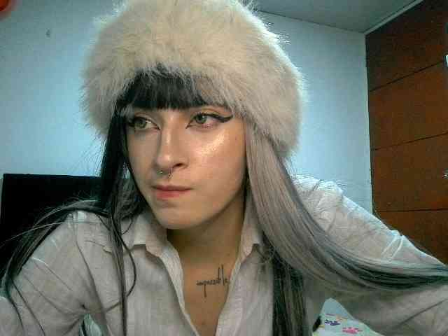 miafoster webcam