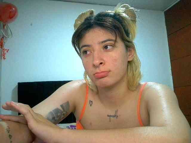 miafoster