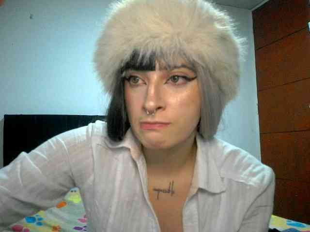 Modelo: miafoster