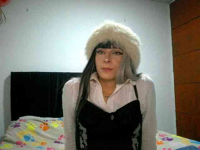 Modelo: miafoster