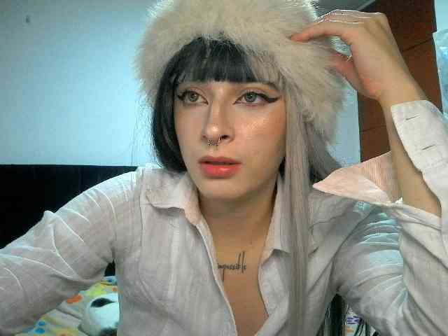 Modelo: miafoster
