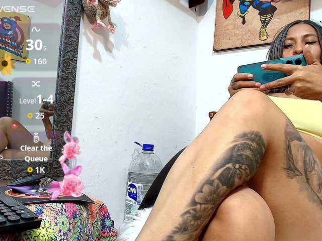 scarletheat live cam on BongaCams