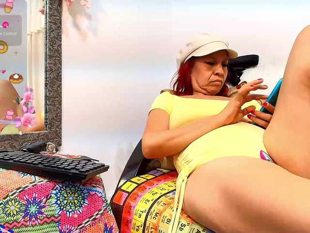 scarletheat, BongaCams üzerinde canlı