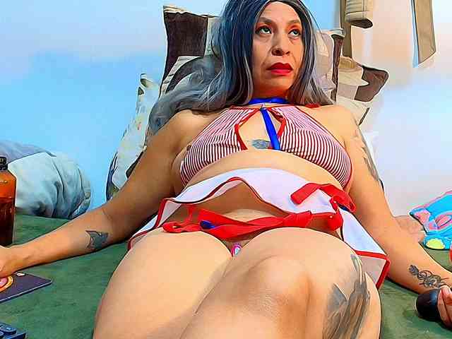scarletheat webcam