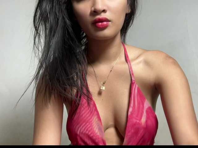 Ellaloe88 live cam